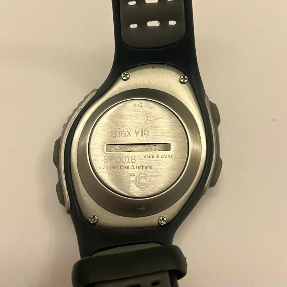 Vintage Nike‎ Triax v10 (excellent condition)